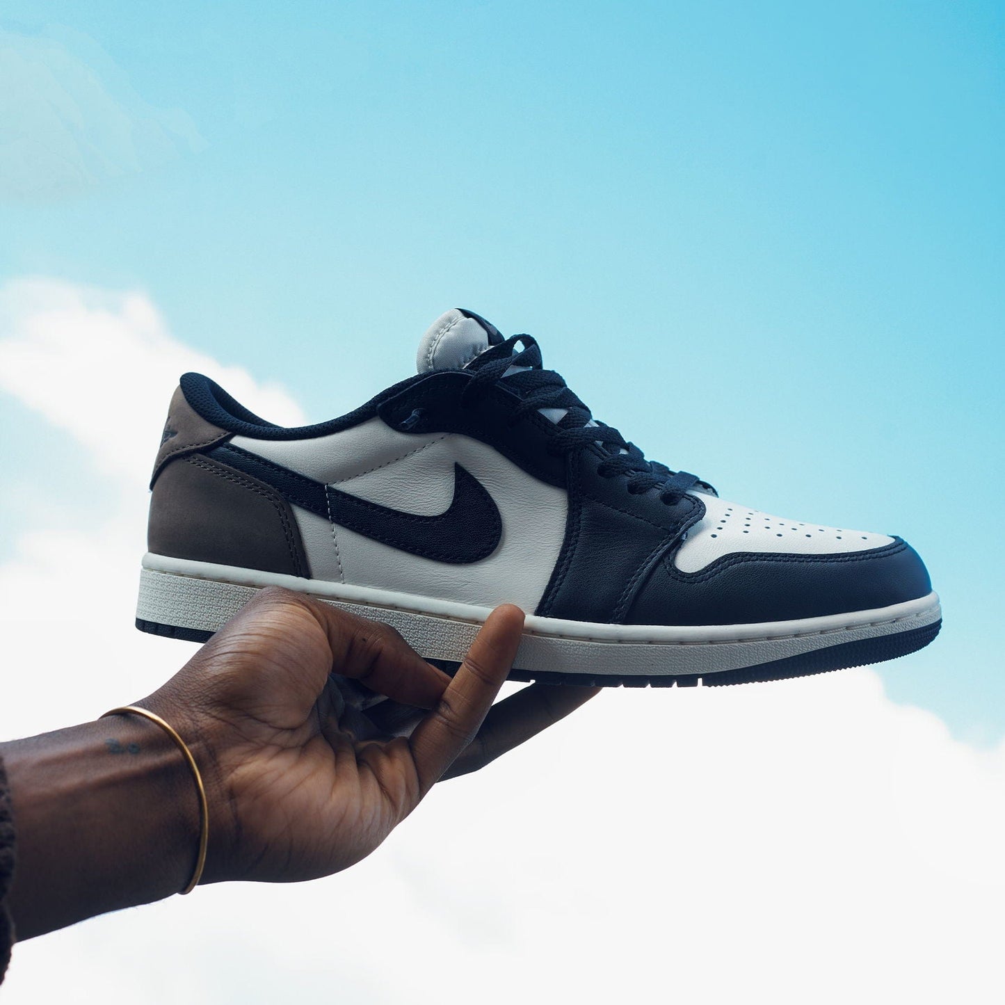 Air Jordan 1 Low OG 'Mocha'