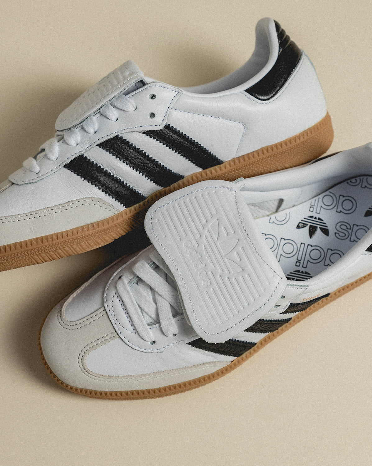 Adidas Samba Cloud White,Core Black,Gold Metallic